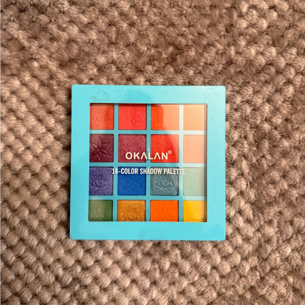 OKALAN 16-Color Eyeshadow Palette